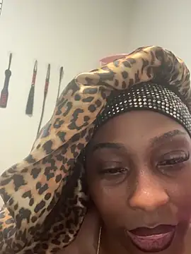 MadameMuse's Live XXX Chat