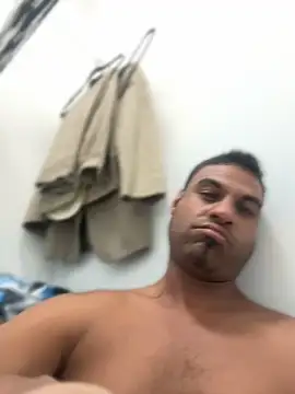 ZF-Athlete Live XXX-chat