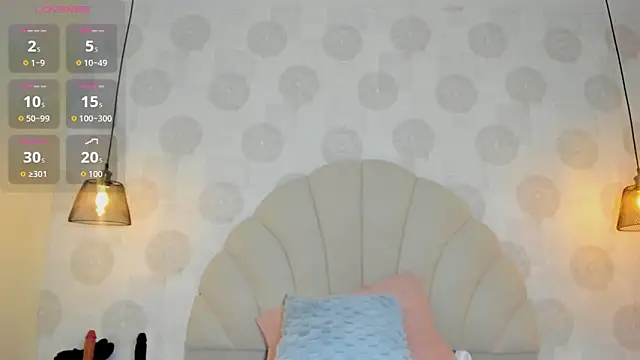 ROXXYBLOOM's Live XXX Chat