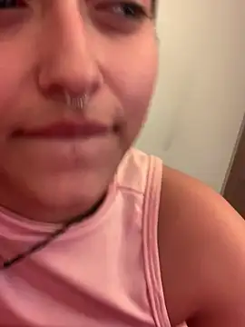 XXX chat uživo modela LilithMonette