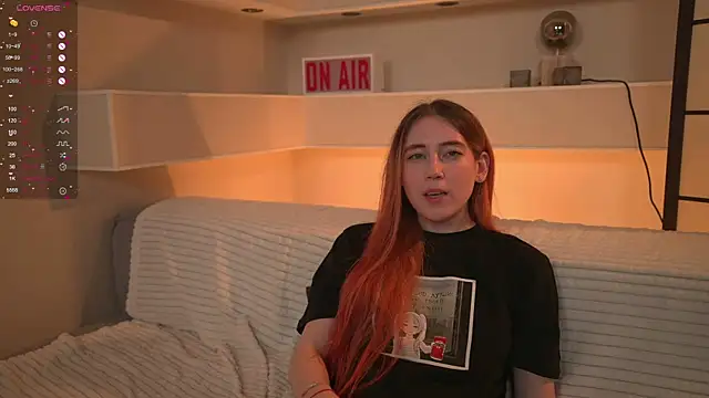צ'אט XXX בשידור חי של Bloom_m