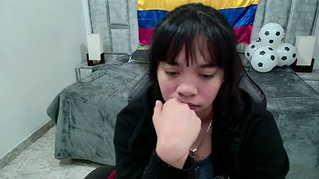 laureentt_ Live XXX Chat