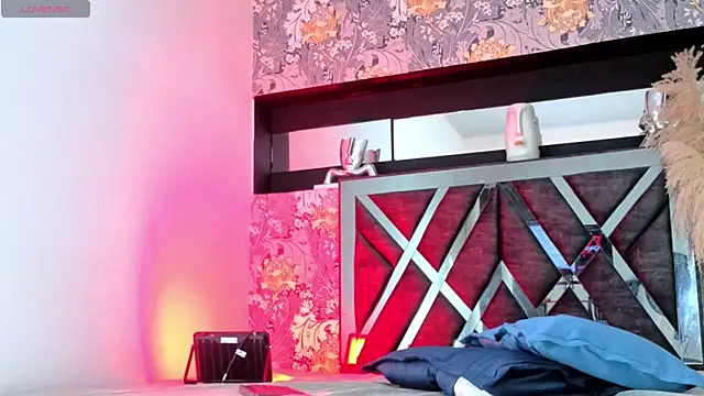 Онлайн чат XXX cami_doll_