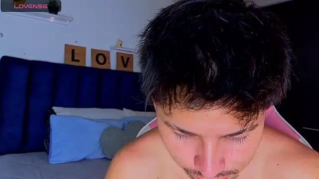 Chat XXX Live Issac_james_