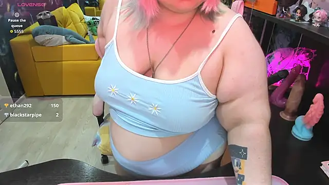 Softie_Sofy's Live XXX Chat