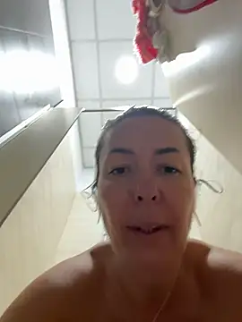 eveangelll's Live XXX Chat