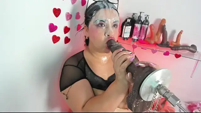Alanna-sloppy's Live XXX Chat