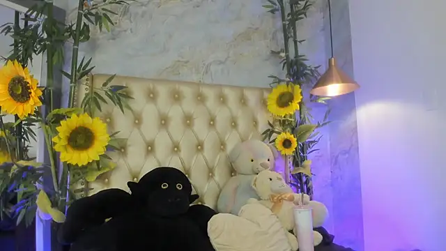 Онлайн чат XXX LittleeJaz