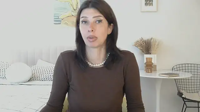 WhiteQueen888 Chat XXX live