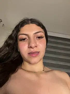 arieel__722 Webcam-Show