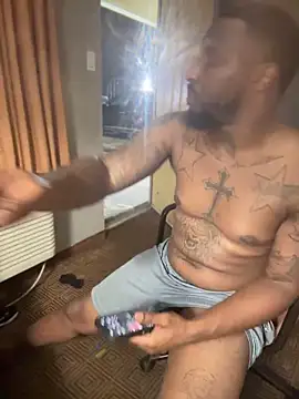 Stressreliever82's Live XXX Chat