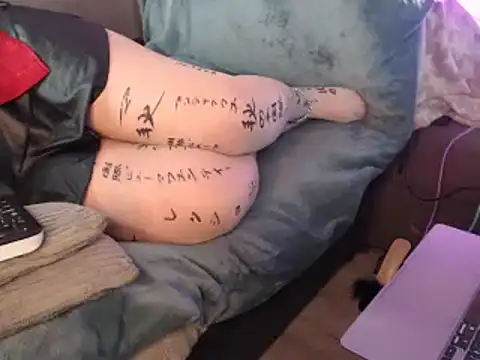 GoddessMonicaAngels' Live XXX Chat