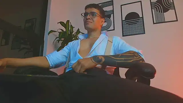 Show de webcam de ALPHA_DOMINUS_