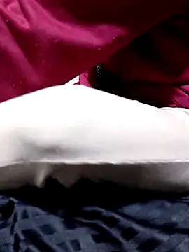 InnaLion 现场XXX聊天