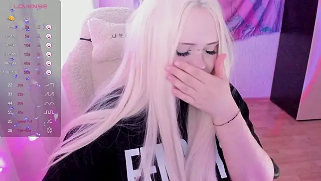 Chat XXX en directo de SelenaCute