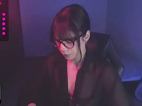 Chat +18 de alien__show ao vivo