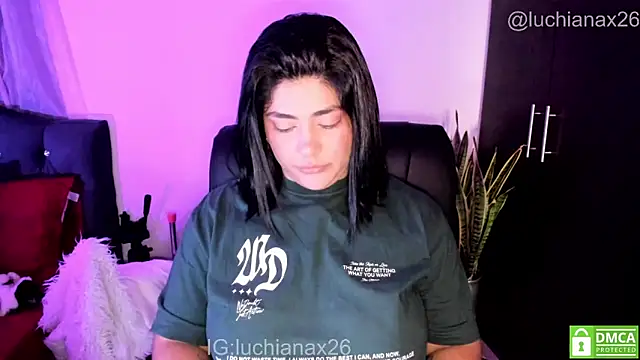 Chat XXX en directo de lucy26_