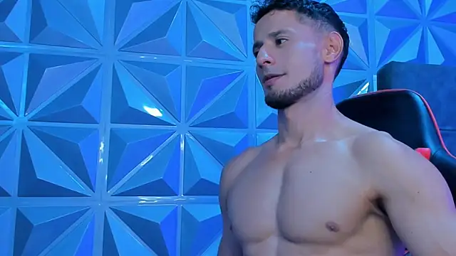 Chat +18 de Adonys_Lewis_ ao vivo