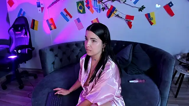 Živý XXX chat AngeliqueBoyer__
