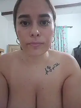 Amelia1_: απευθείας συνομιλία ΧΧΧ