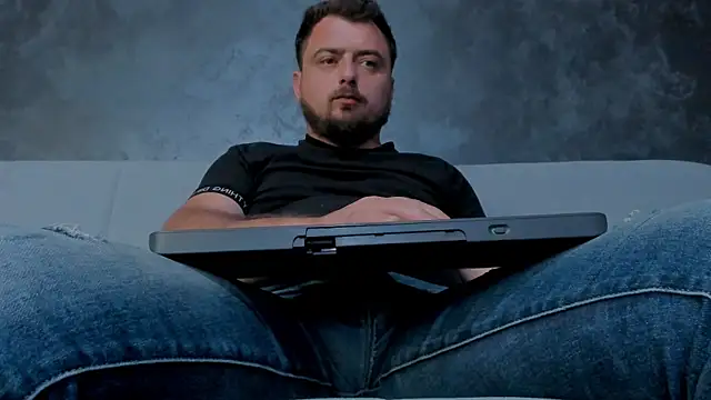 Chat XXX Live CLOUDYMARK