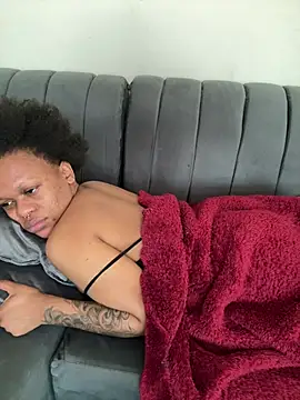 XXX chat uživo modela BonnyMolhada