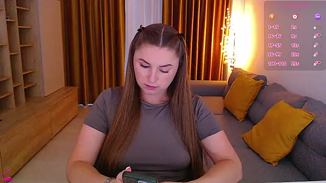 Chat XXX en directo de mia_bloomy