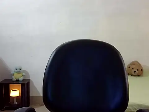 rakhi_1211 élő XXX-chatje
