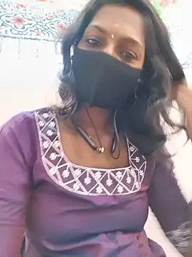 Honey_rosetamil 即時 XXX 聊天