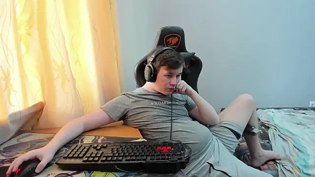 Вебкам-шоу iliaskrislove