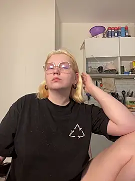 soft_focus live XXX chat