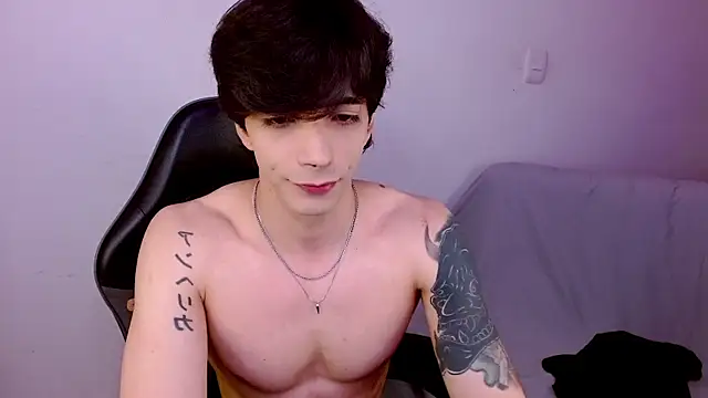 H3ll_B0I Pertunjukan Webcam