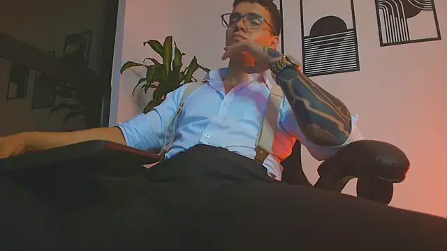 ALPHA_DOMINUS_ Pertunjukan Webcam