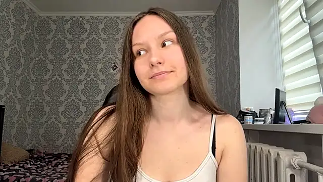 Chat XXX en directo de ShaylaChong