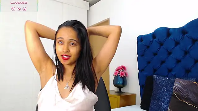 Lili666_ লাইভ XXX চ্যাট