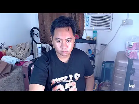 cutejohn Pertunjukan Webcam