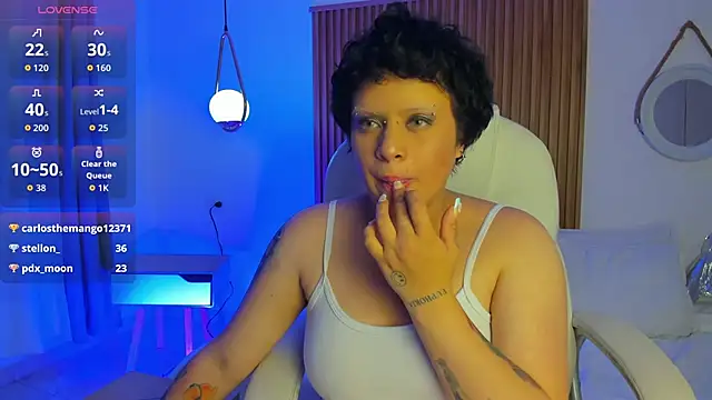 Alaska_deluxen Live XXX chat