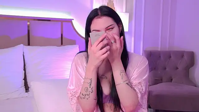 CindyMil's Live XXX Chat