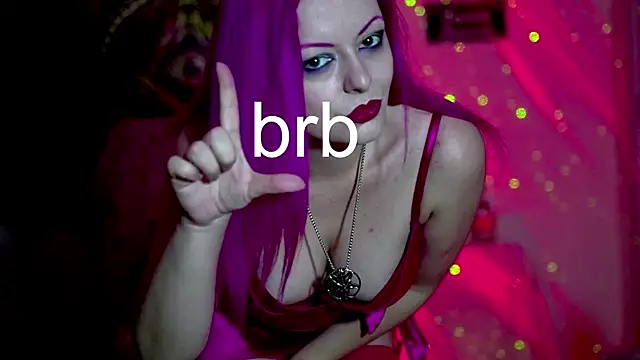 XXX chat uživo modela GoddessRubySnow