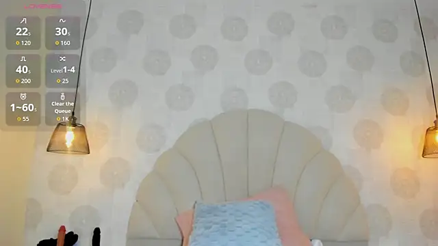 ROXXYBLOOM Chat XXX in diretta