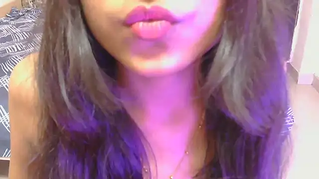 Chat XXX en directo de hoty-priya