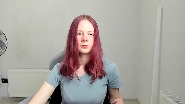 Skylar_spring Adlı Modelin Canlı XXX Sohbeti