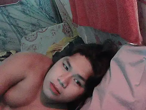 Chat +18 de Huntrix2025 ao vivo