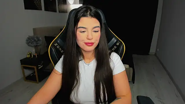 AlluringAriel's Live XXX Chat