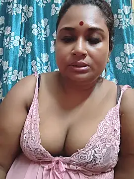 Susmitabhabi69 Adlı Modelin Canlı XXX Sohbeti