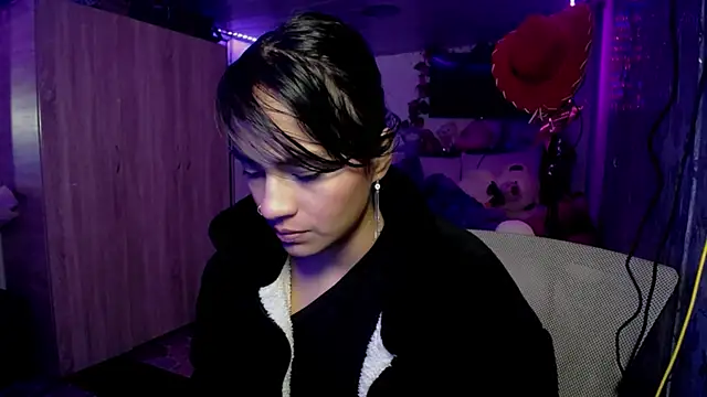 Chat XXX en directo de Samara_Homescapes