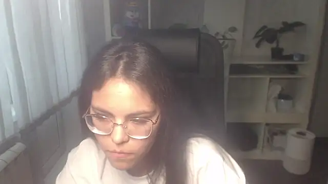 Anda_here – Naživo XXX chat