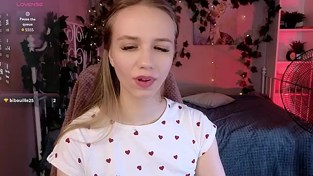 TonyRaymon's Live XXX Chat