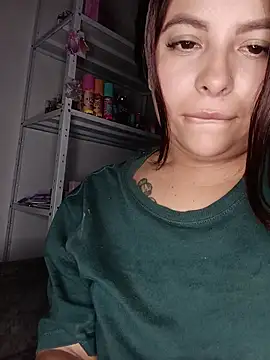 XXX chat uživo modela sweetokio