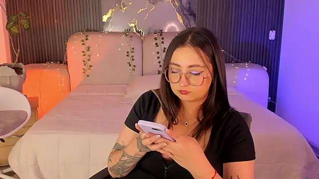SarahCastro1_ Chat XXX in diretta
